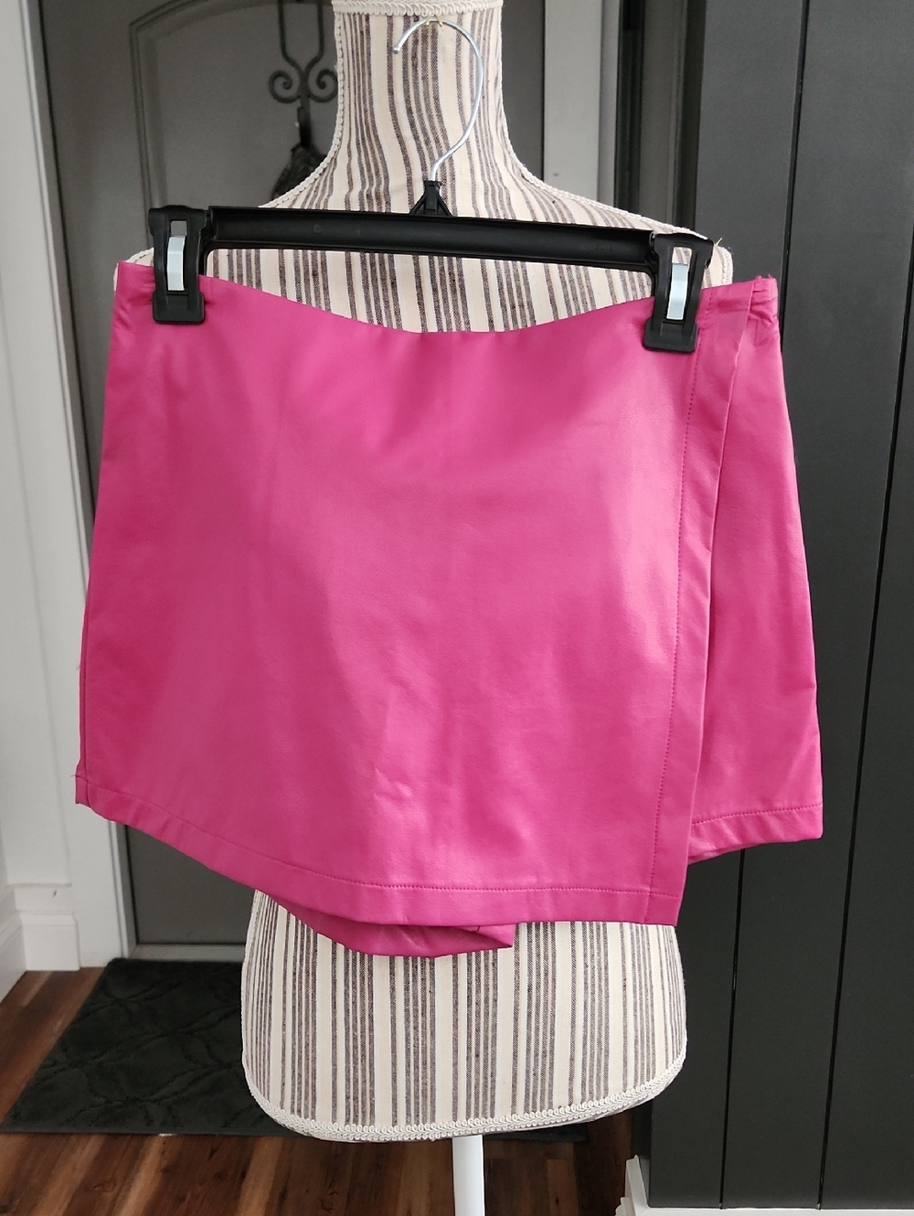TCEC Pink Leather Skort